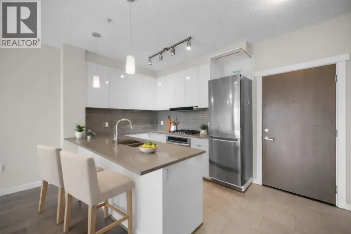 603 9399 ALEXANDRA ROAD, Richmond