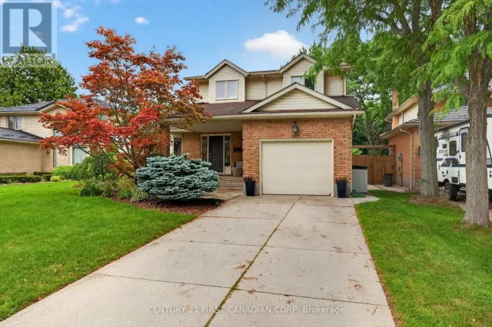 603 COUNTRY CLUB MEWS, London South