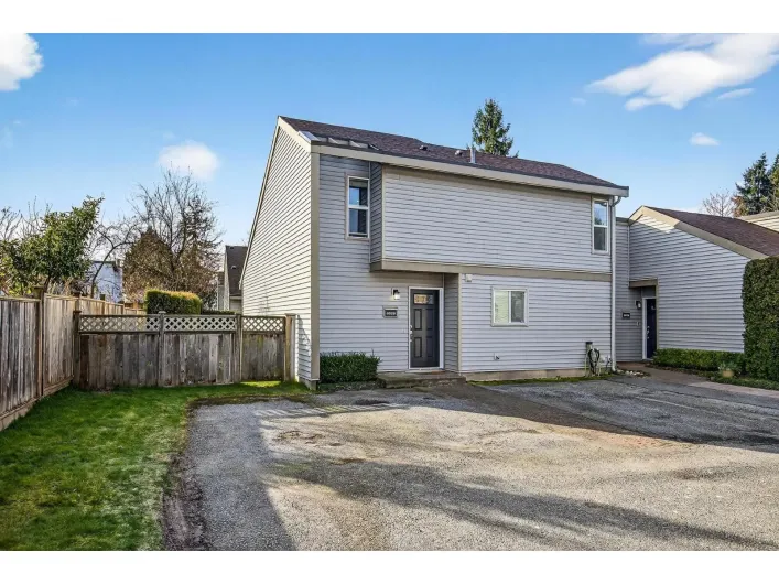 6030 E GREENSIDE DRIVE, Surrey