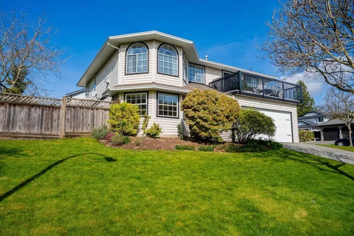 6031 189A STREET, Surrey