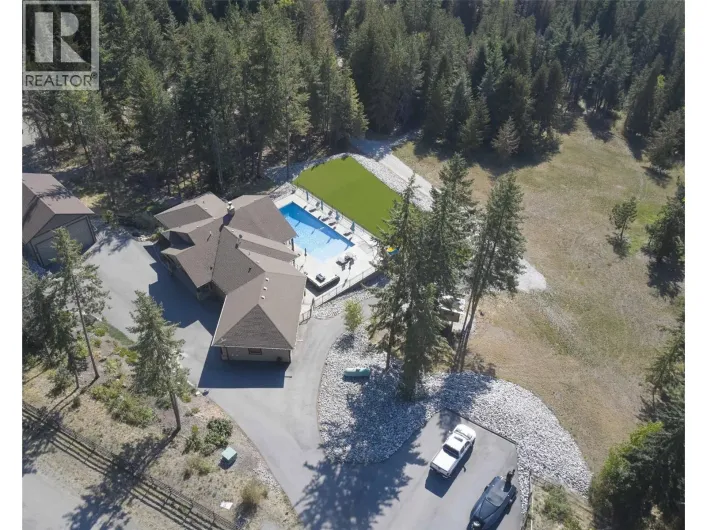 6032 Lynx Drive, Vernon