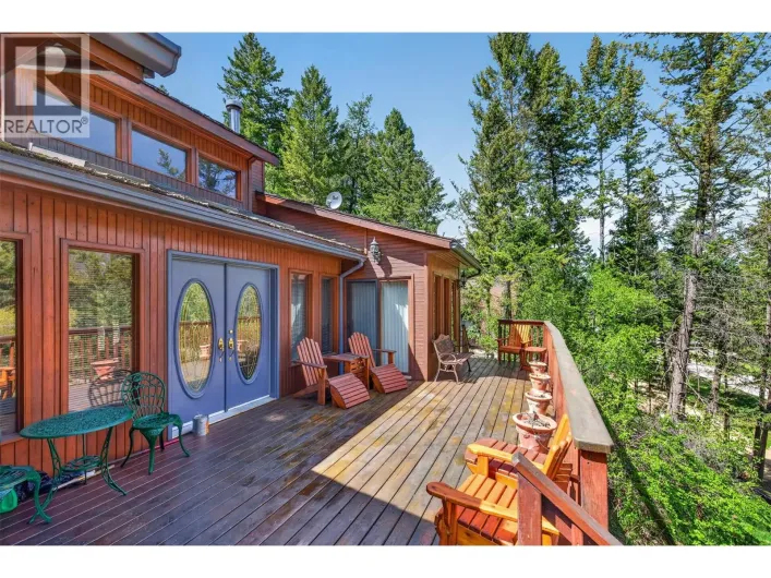 6035 COLUMBIA LAKE Road, Fairmont Hot Springs