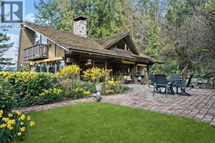 6035 EAGLERIDGE DRIVE, West Vancouver