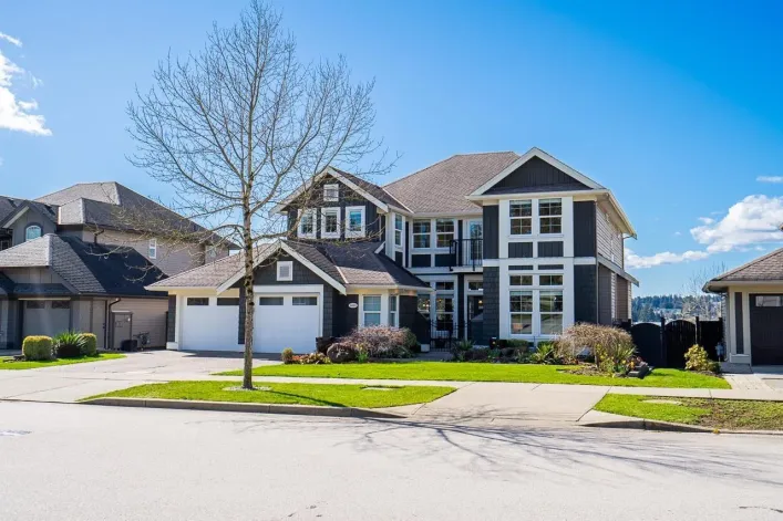 6039 163 STREET, Surrey