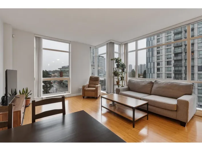 604 13399 104 AVENUE, Surrey