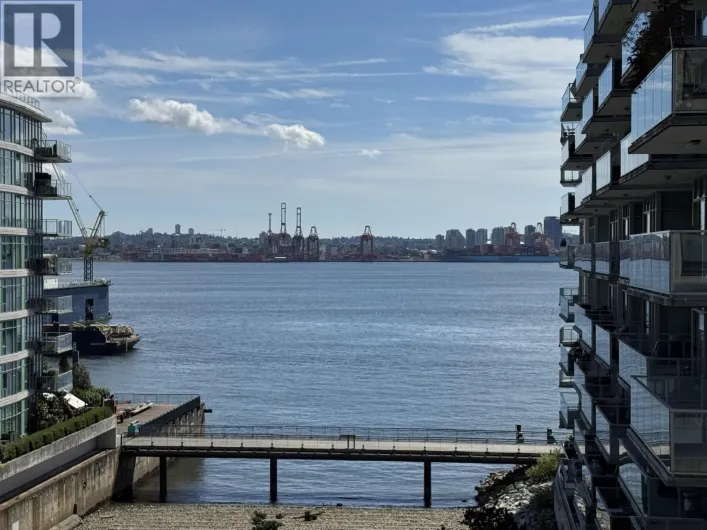 604 162 VICTORY SHIP WAY, North Vancouver