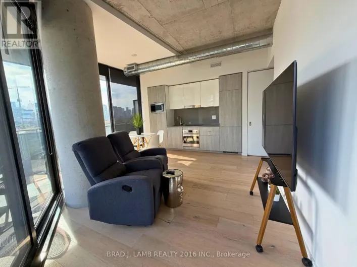 604 - 21 LAWREN HARRIS SQUARE, Toronto