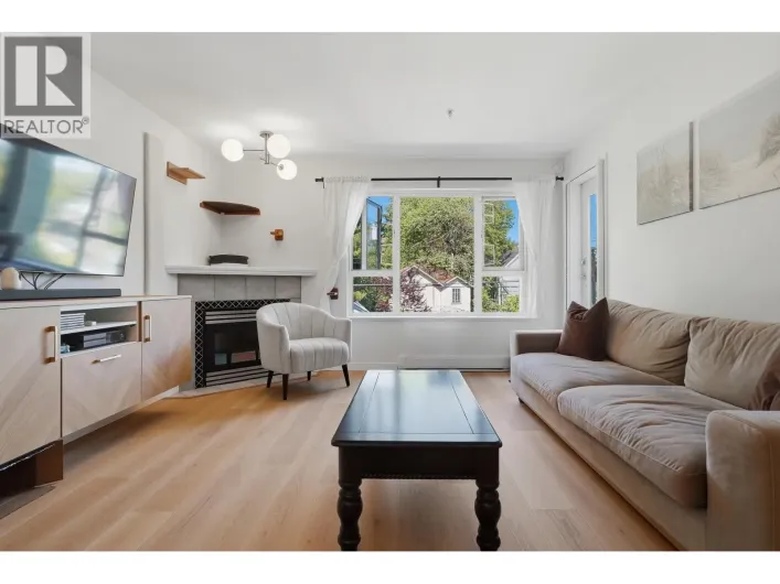 604 221 ELEVENTH STREET, New Westminster