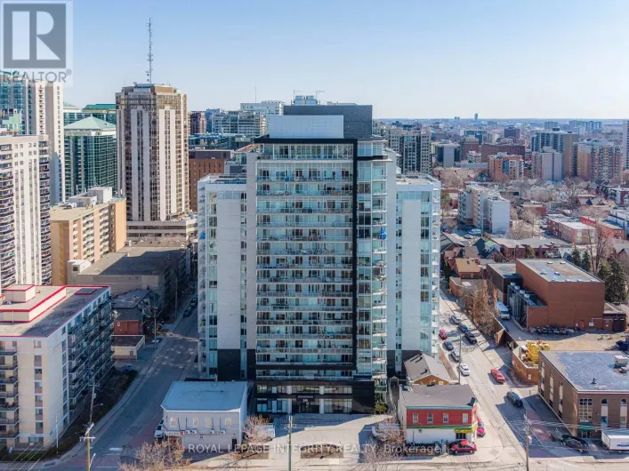 #604 - 255 BAY STREET, Ottawa