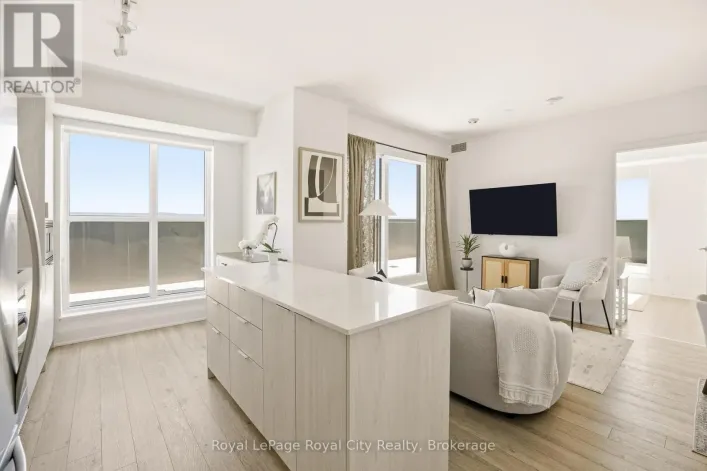 604 - 3071 TRAFALGAR ROAD, Oakville