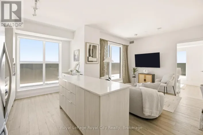 604 - 3071 TRAFALGAR ROAD, Oakville