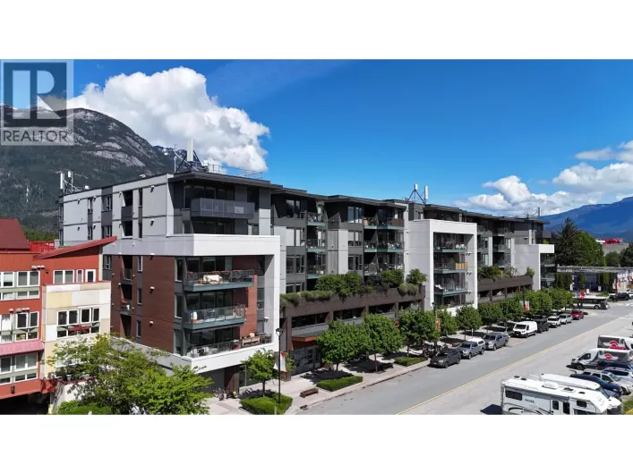 604 37881 CLEVELAND AVENUE, Squamish