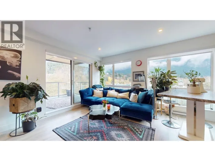 604 38362 BUCKLEY AVENUE, Squamish