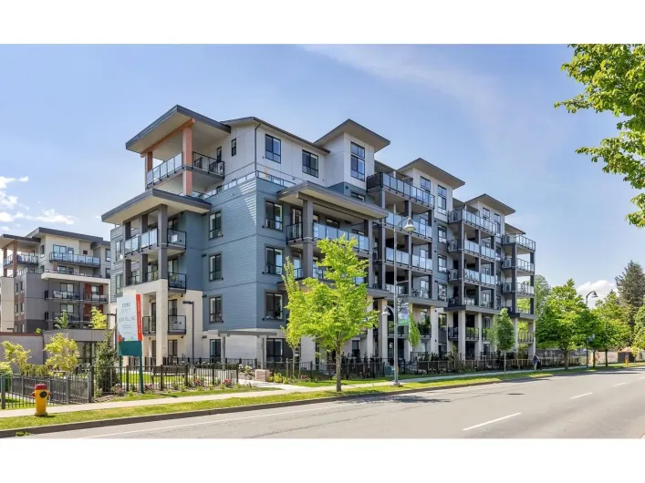 604 45497 CAMPUS DRIVE|Garrison Crossing, Chilliwack