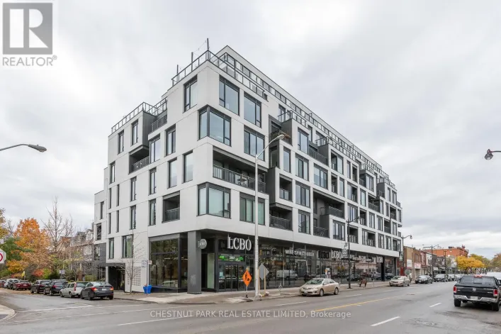 604 - 530 INDIAN GROVE, Toronto