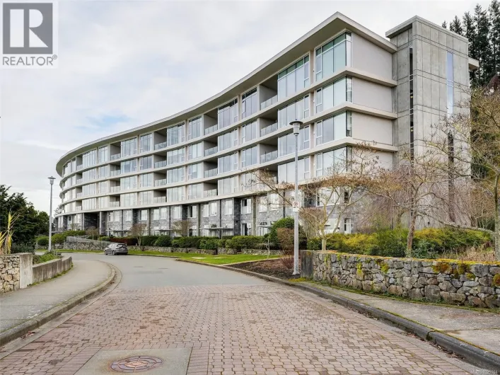 604 5332 Sayward Hill Cres, Saanich