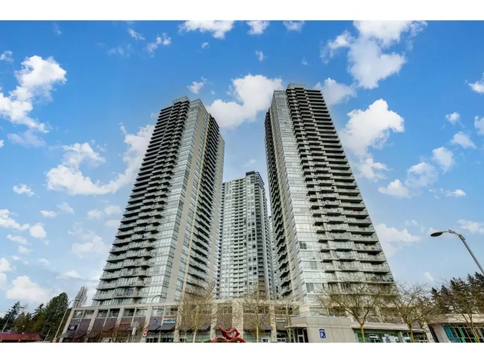 604 9981 WHALLEY BOULEVARD, Surrey