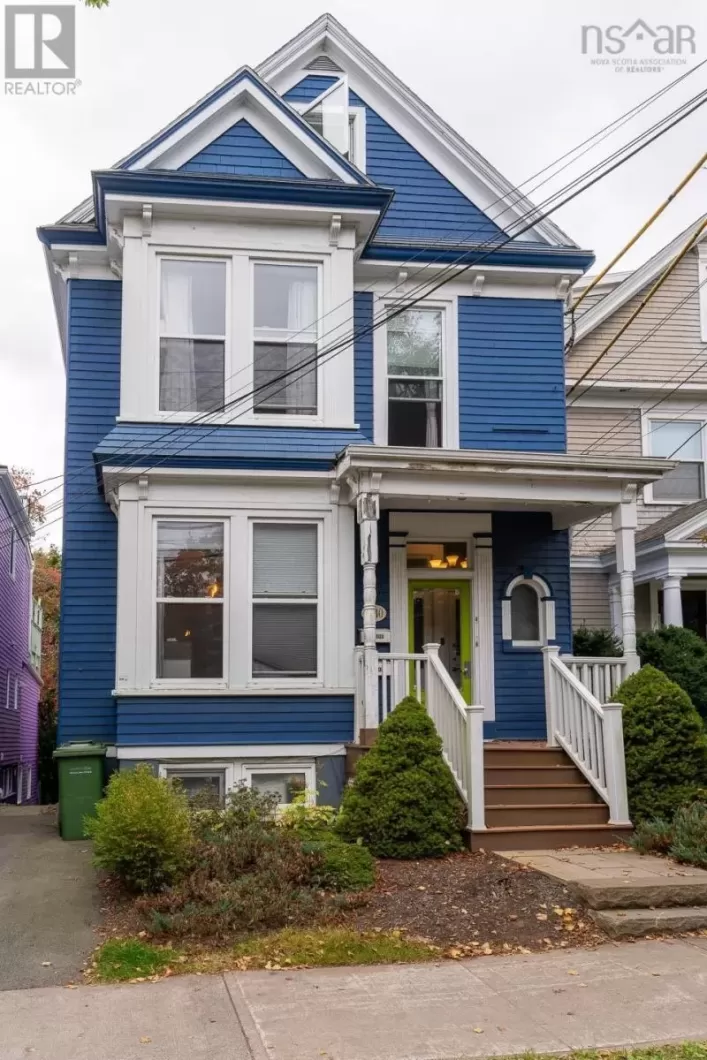 6040 South Street, Halifax Peninsula