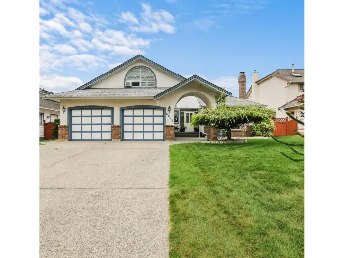 6041 186 STREET, Surrey