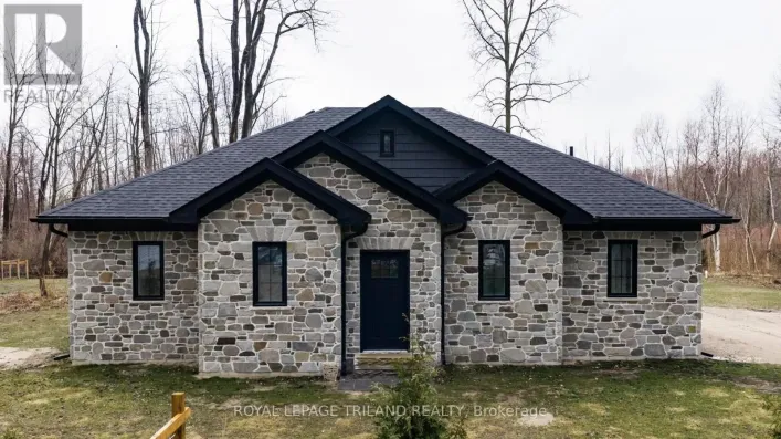 6043 FRANKS ROAD, Lambton Shores