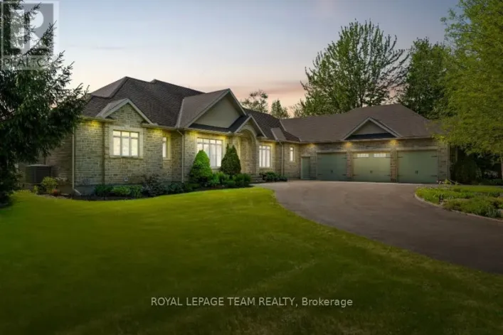 6043 KNIGHTS DRIVE, Ottawa
