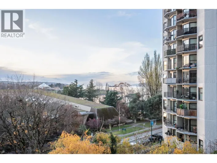 605 1005 BEACH AVENUE, Vancouver