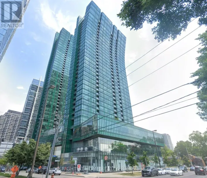 605 - 11 BOGERT AVENUE, Toronto