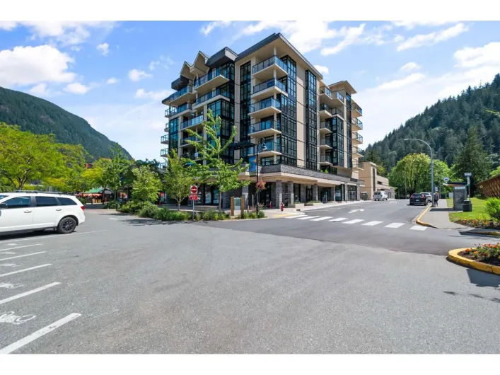 605 120 ESPLANADE AVENUE|Harrison Hot Springs, Harrison Hot Springs