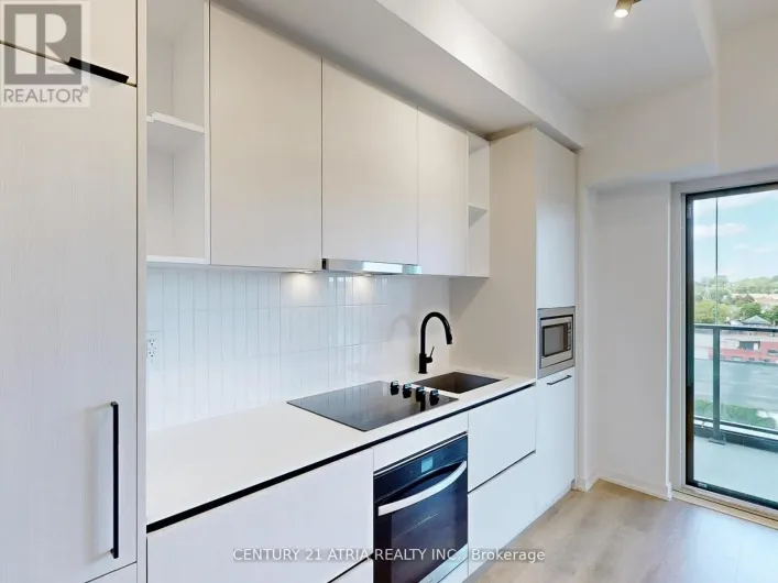 605 - 1285 DUPONT STREET, Toronto