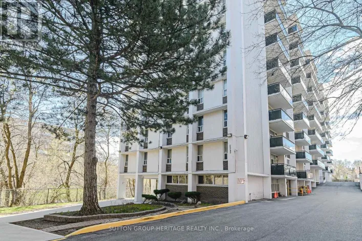 605 - 2245 EGLINTON AVENUE E, Toronto