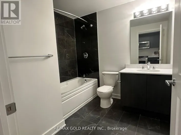605 - 312 ERB STREET W, Waterloo