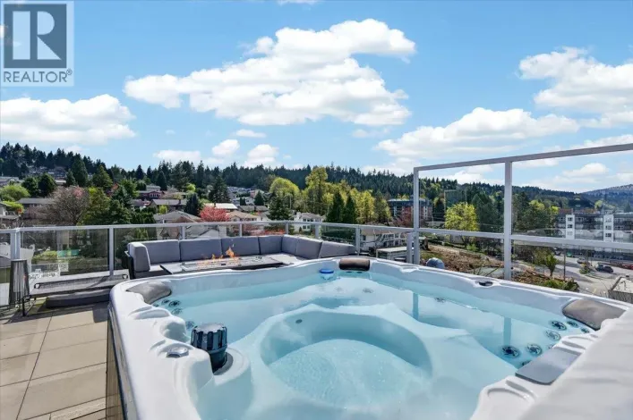 605 3229 ST JOHNS STREET, Port Moody