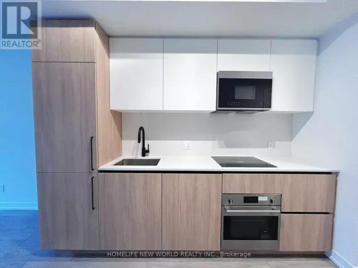 605 - 35 PARLIAMENT STREET, Toronto