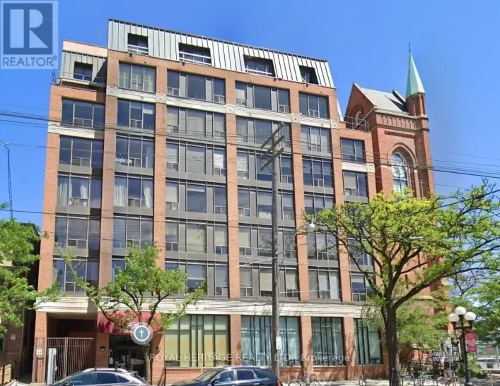 605 - 456 COLLEGE STREET, Toronto