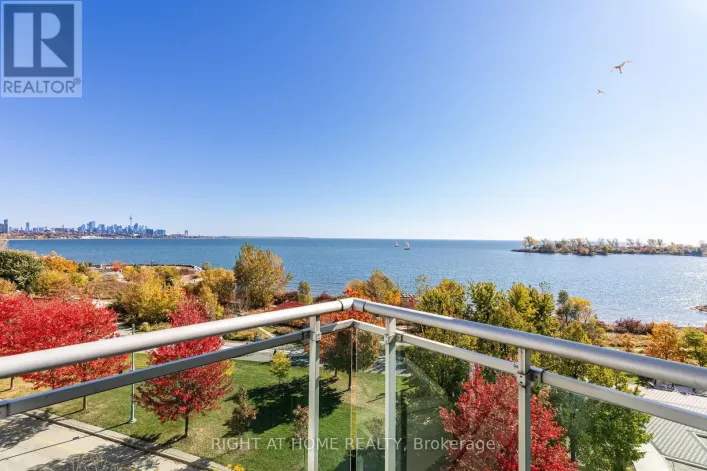 605 - 5 MARINE PARADE DRIVE, Toronto