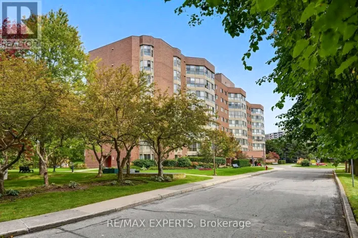 605 - 5 WELDRICK ROAD W, Richmond Hill