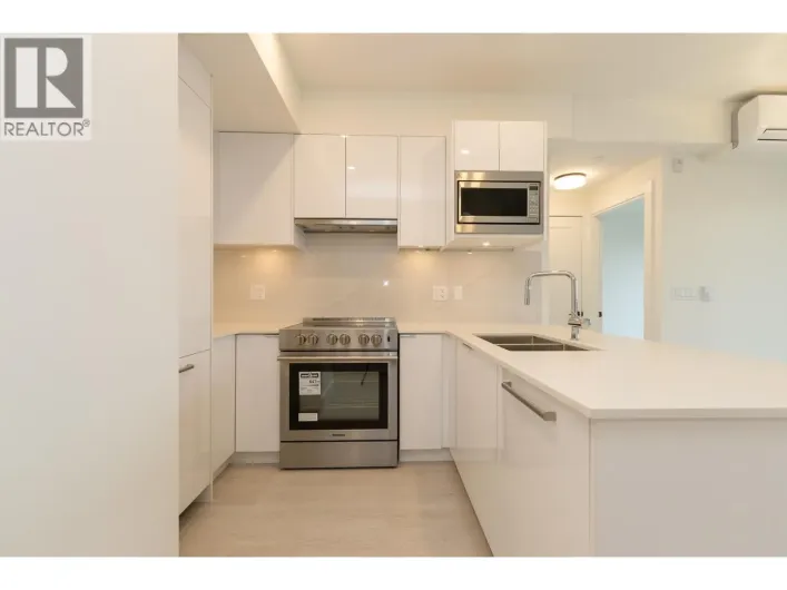 605 5399 JOYCE STREET, Vancouver