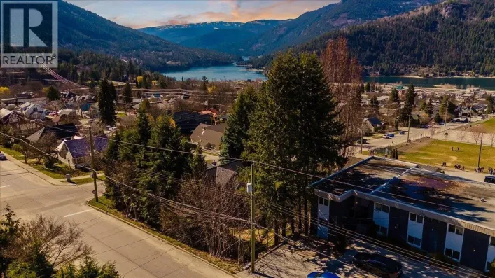 605 & 607 Gore Street, Nelson