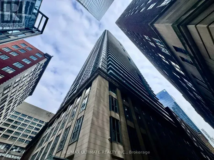 605 - 70 TEMPERANCE STREET, Toronto