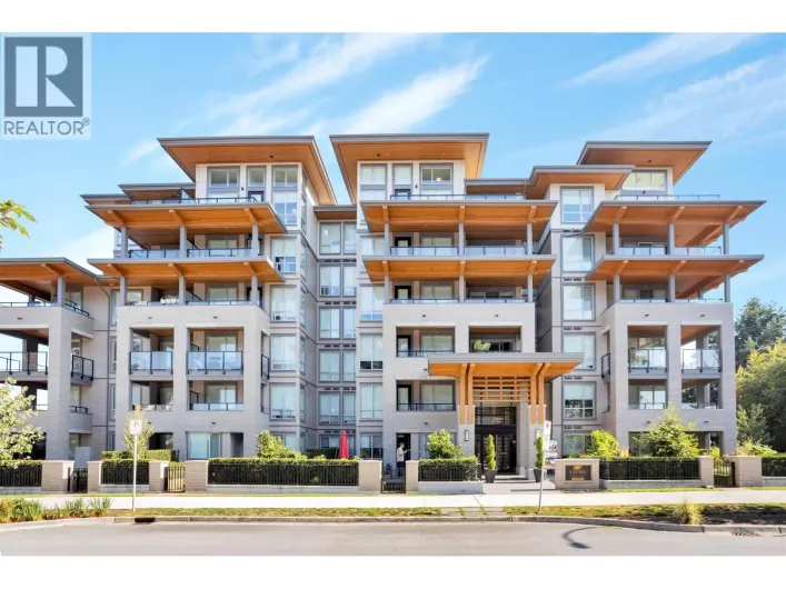 605 7588 16TH STREET, Burnaby