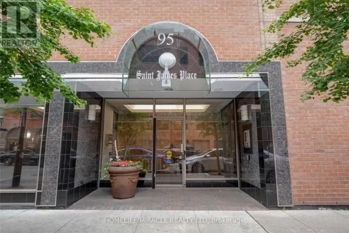 605 - 95 LOMBARD STREET, Toronto