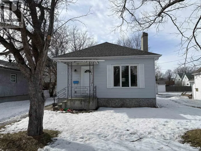 605 Crowe AVE, Fort Frances