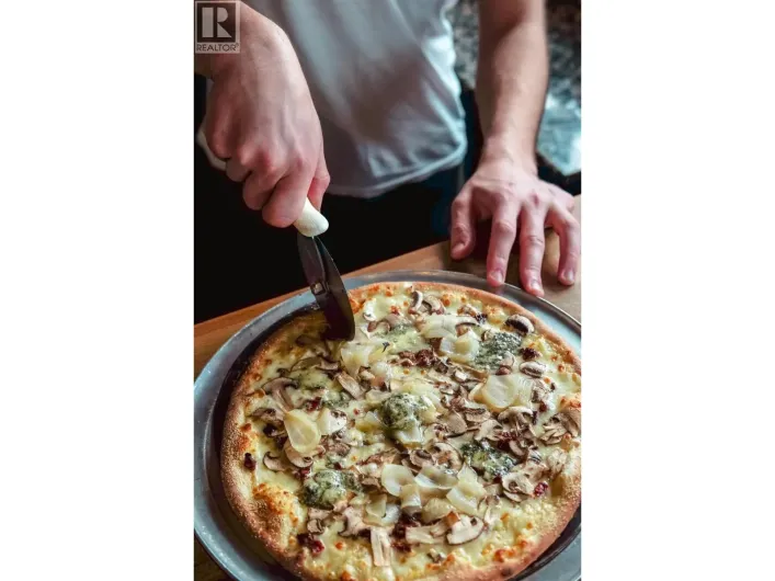 605 W PENDER STREET, Vancouver