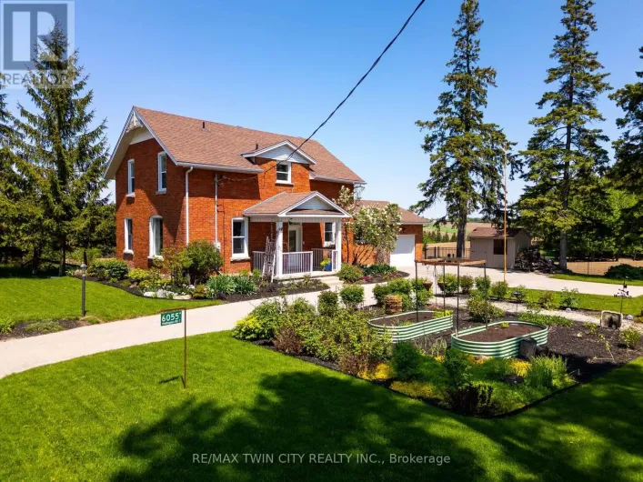 6055 WELLINGTON RD 7, Centre Wellington