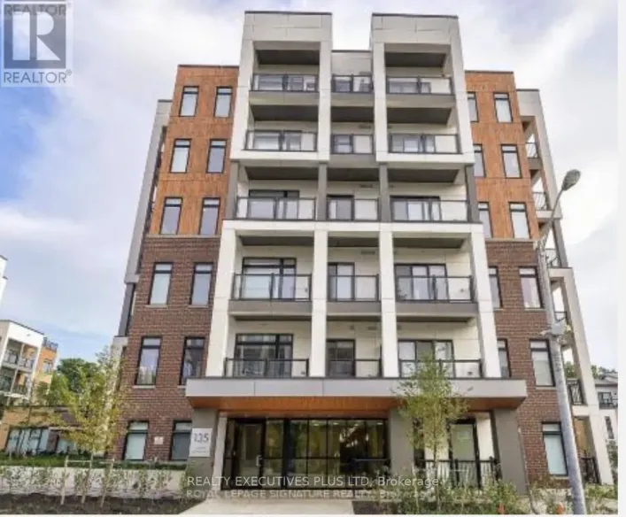 606 - 135 CANON JACKSON DRIVE, Toronto