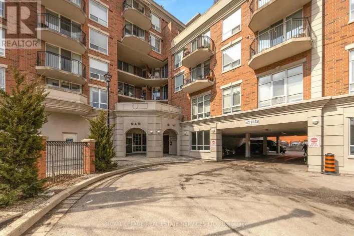 606 - 18 WANLESS AVENUE, Toronto