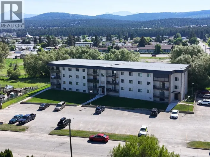 606 18th Avenue N Unit# 404, Cranbrook