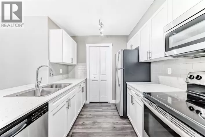 606, 20 Kincora Glen Park NW, Calgary