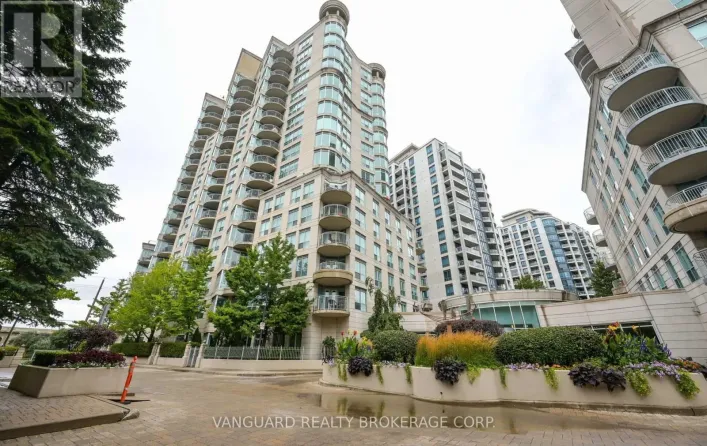 Apartment for sale: 606 - 2111 LAKE SHORE BOULEVARD W, Toronto