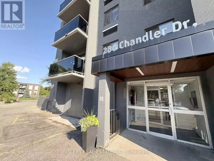 606 - 286 CHANDLER DRIVE, Kitchener